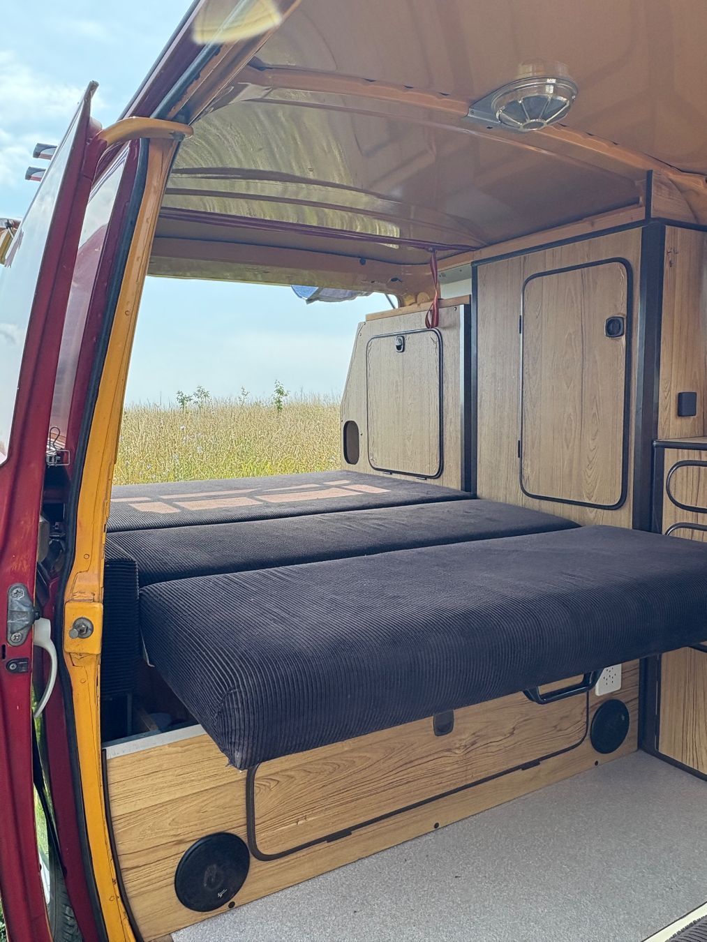 Westfalia Veicoli da campeggio: VW Bus, Westfalia - Ausbau – Usato da Wettingen venduto da Plixie 7