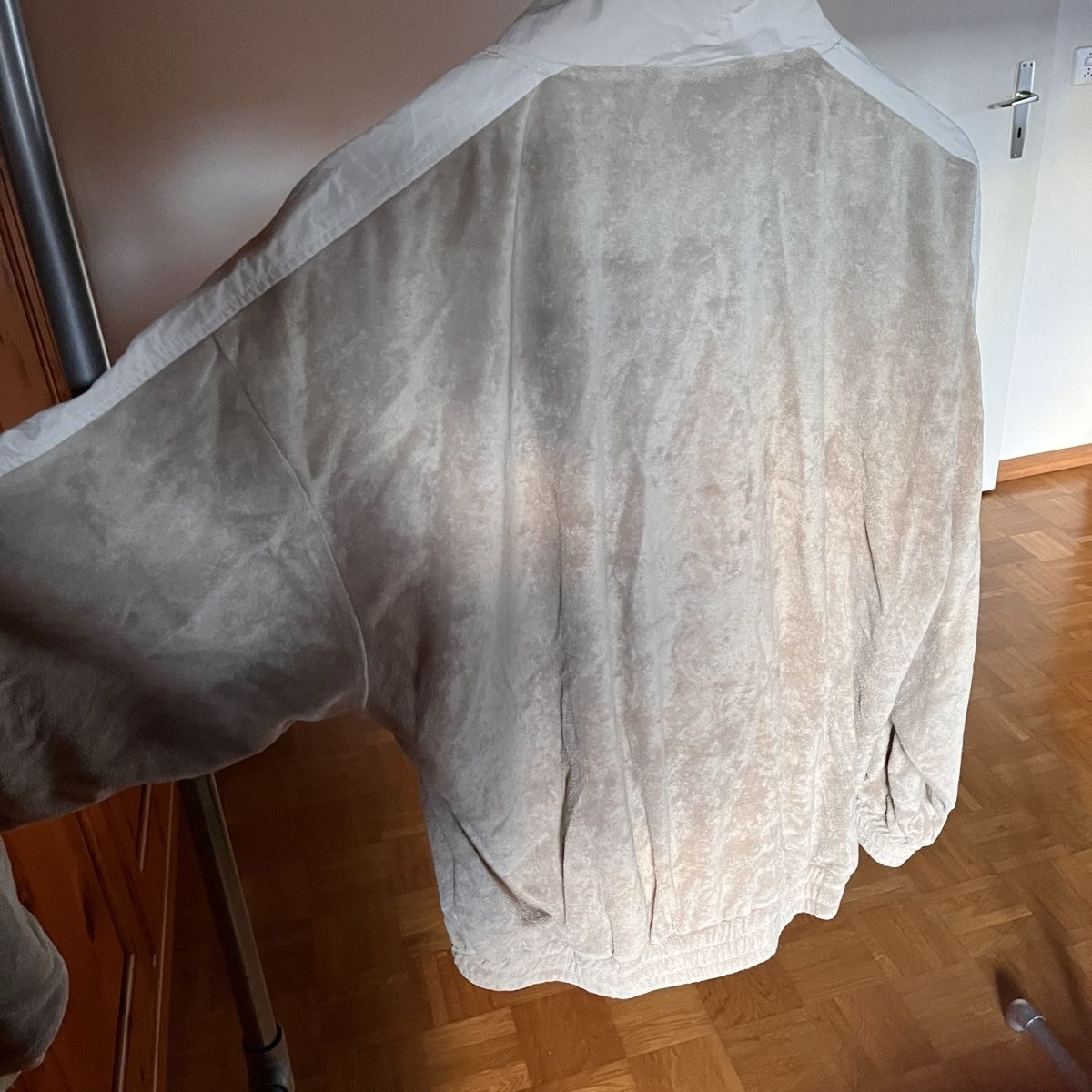 Maglioni & Felpe: Worst Behavior Sweatjacket – Usato da Diepflingen venduto da ldvintagestreetwear 3