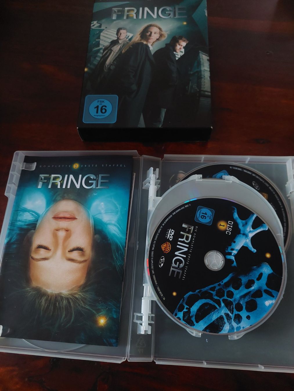 Tutti i DVDs: Fringe Serie Staffel 1 DVD – Usato da Beckenried venduto da Havacola 5
