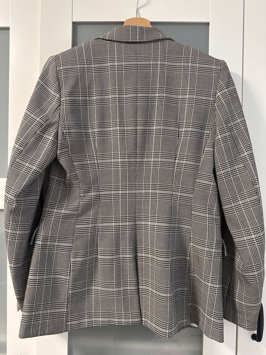 H&M Completi & Tailleur: Blazer – Usato da Chur venduto da Lorena7 1