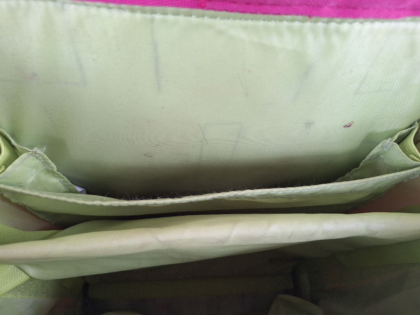 Ergobag Sacs & sacs à dos: Ergobag Schulrucksack, Pink mit Sternen – D'occasion à Wilen b. Wollerau par kaffirank 6
