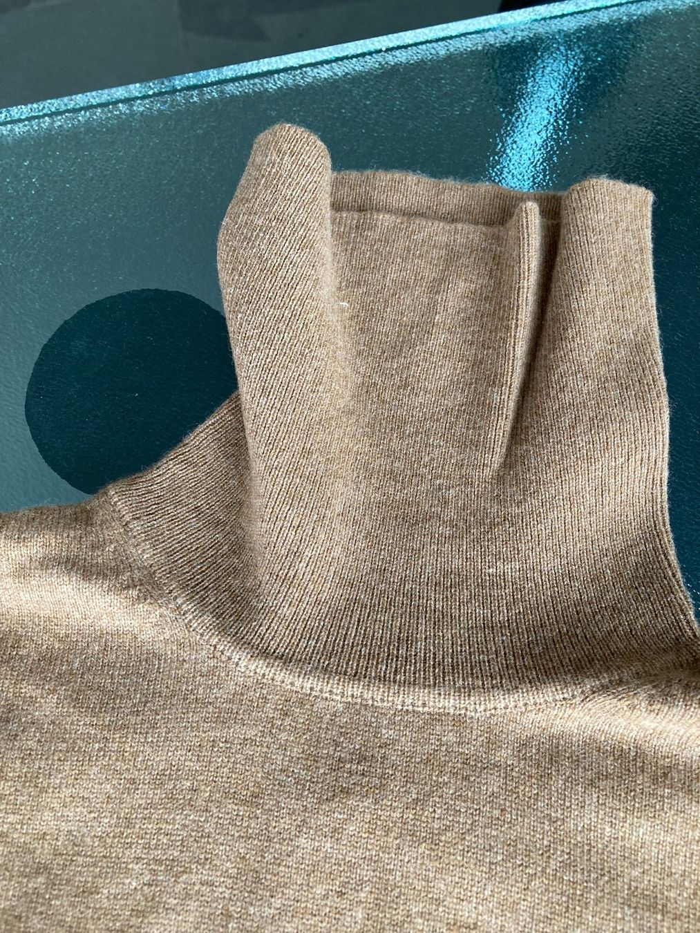 Maglioni & Felpe: Rollkragenpullover aus Bio Kaschmir, Gr. S, Cognac, neu! – Usato da Zürich venduto da elegantissima2 1