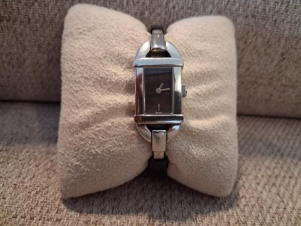 Gucci Montres: Gucci 6800L dame – D'occasion à Genève par Ivlo