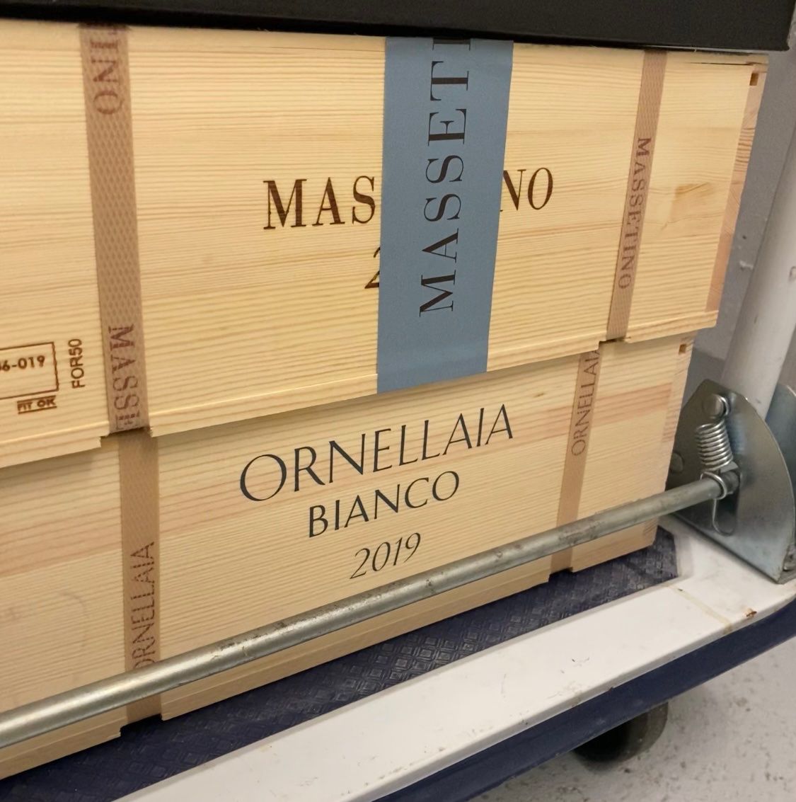 Masseto Vino: MASSETINO 2020 – Nuovo e nell'imballaggio originale da Grenchen venduto da O.r.i.g. 1