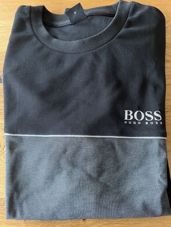 BOSS Hugo Boss Sweatshirt schwarz grau Grösse M neuwertig