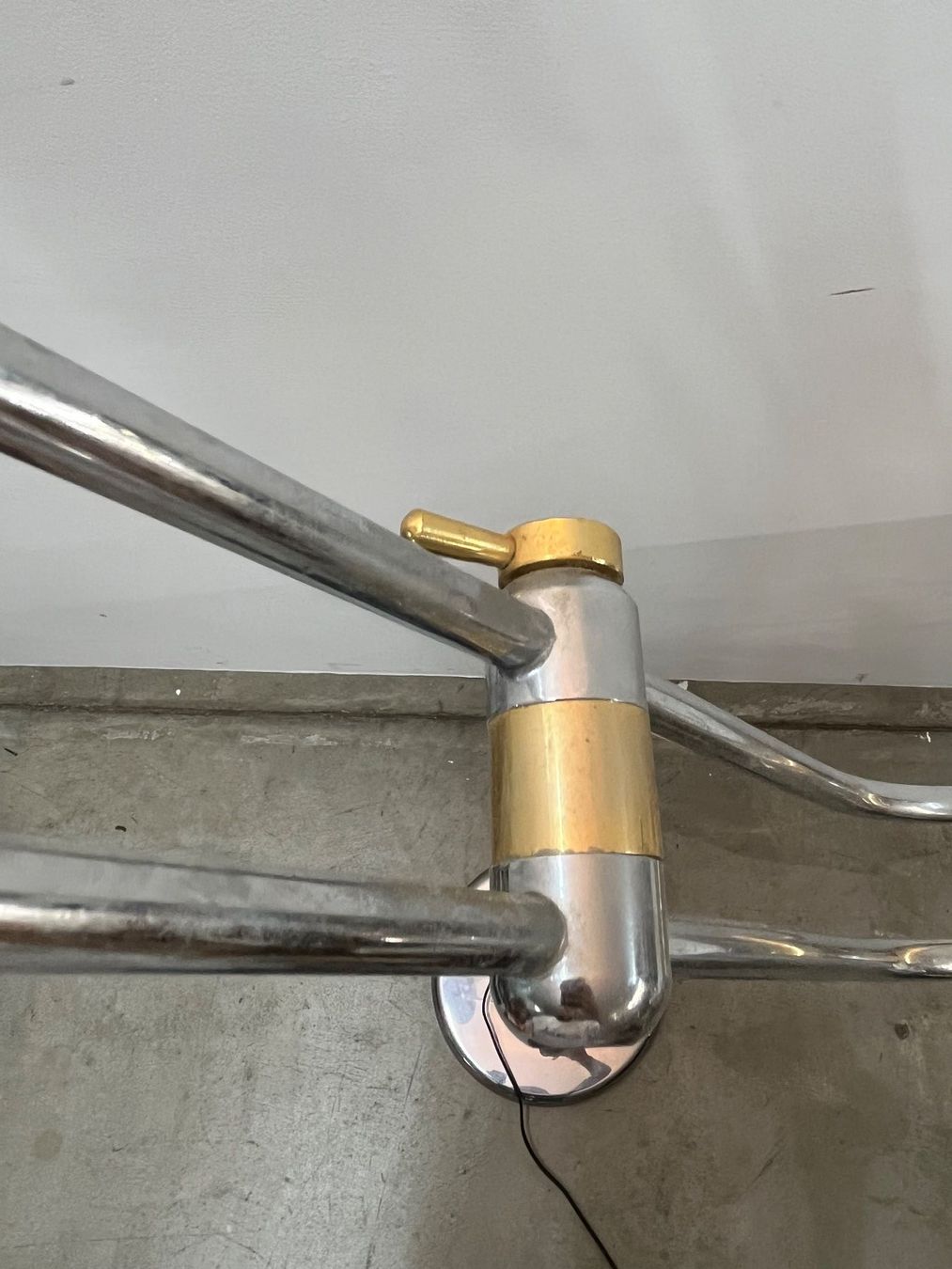 Lampes: verchromte Designer Stehlampe – D'occasion à Zürich par Levelart 5