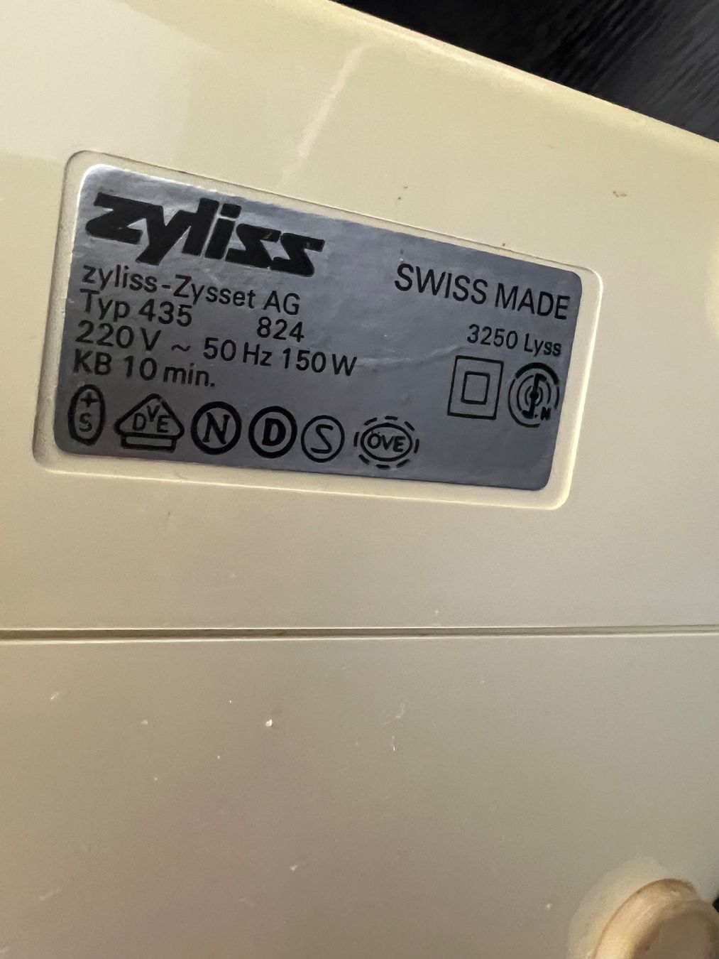 Zyliss Elettrodomestici da cucina: Zyliss electronic Gemüseschneider mit 5 x Scheiben – Usato da Jona venduto da Sariksa 8