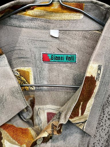 Hemden: Gianni Valli Künstlerisches Button-Down-Hemd - Abstraktes – Gebraucht aus Zug von vinokilo 3