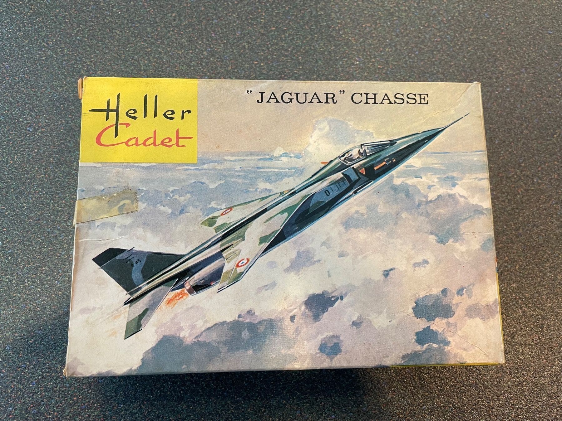 Kit di modellismo & Modellini statici: Heller 1:100 Jaguar chasse jet kit – Usato da Chiasso venduto da Carrara-Modellismo 1