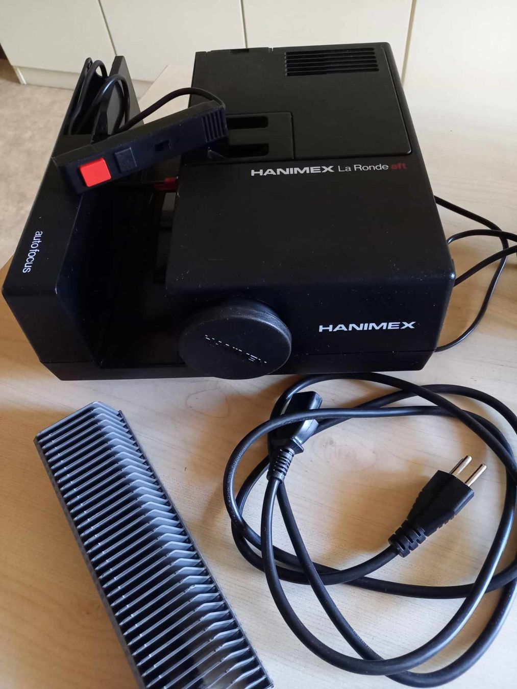 Pellicole: Projektor Slide Hanimex – Usato da Möhlin venduto da dom_96nf 2