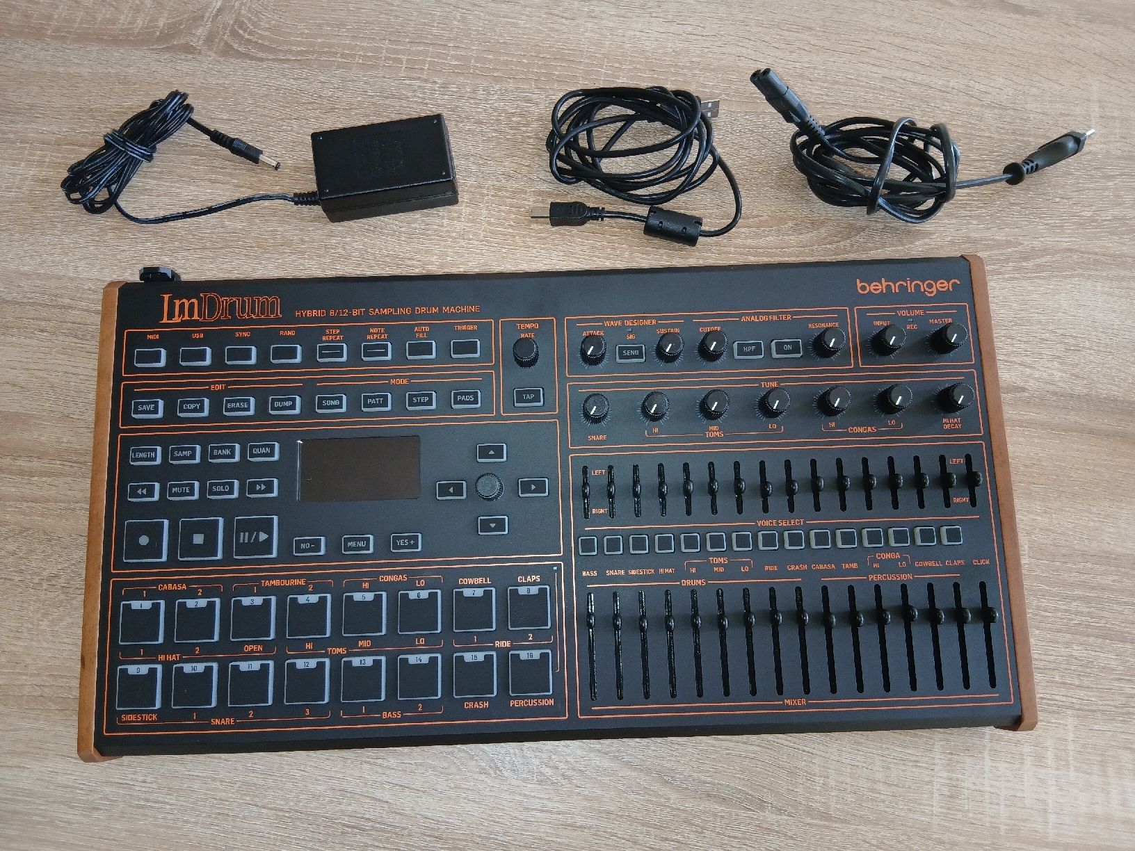 Strumenti musicali: Behringer LM Drum Hybrid 12 Bit Sampler Drum Machine – Nuovo e nell'imballaggio originale da Othmarsingen venduto da Studio15 1