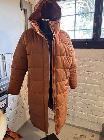 Selfhood Wintermantel S