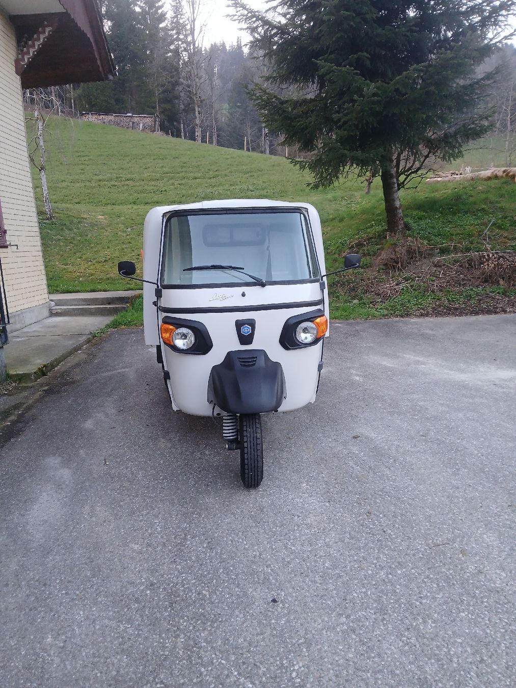Piaggio Dreiräder: Piaggio Ape 400 – Gebraucht aus Luthern von bru_tb62