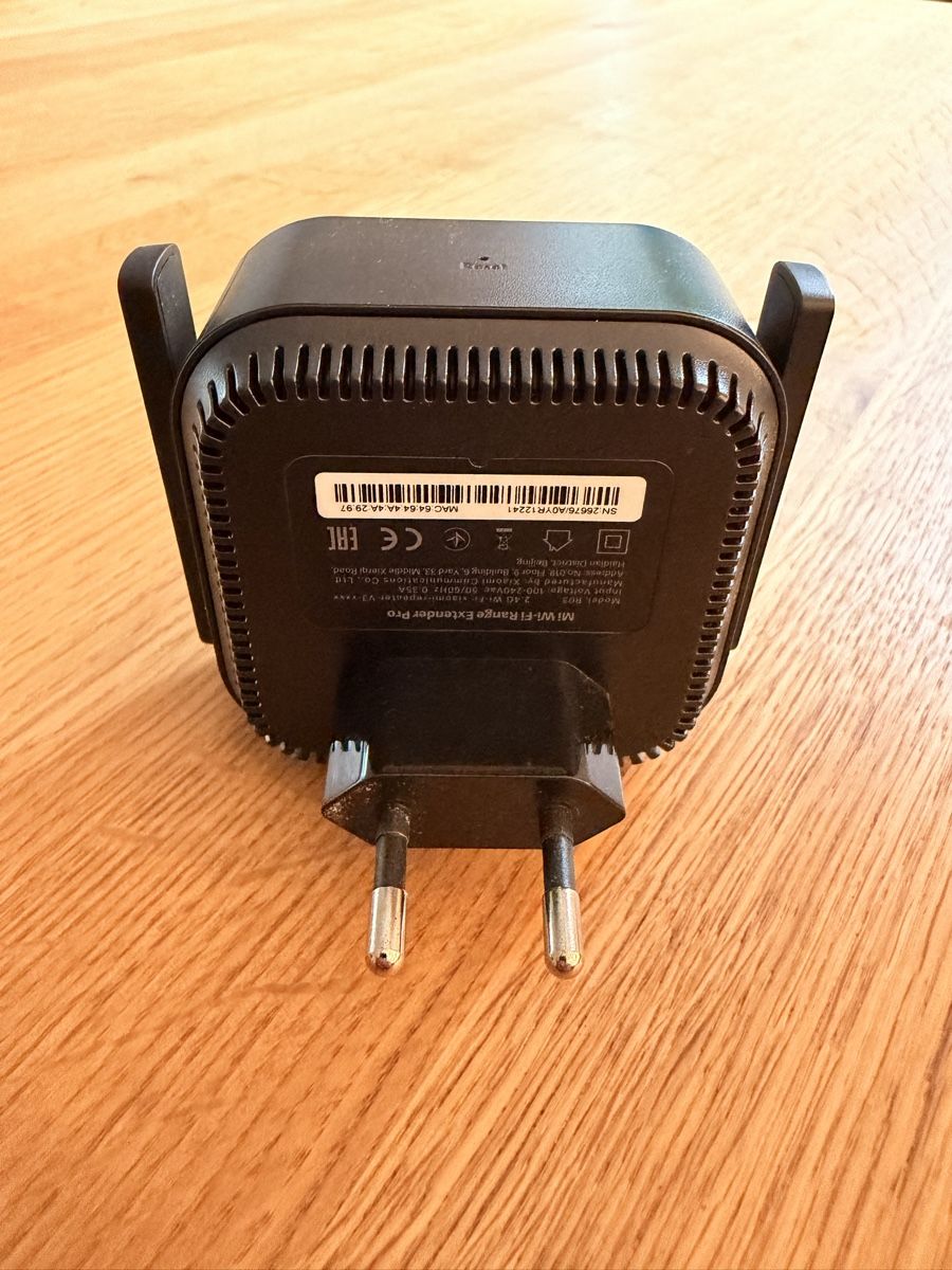 Xiaomi WiFi: Xiaomi Mi Wi-Fi Range Extender Pro schwarz gebraucht – Usato da Othmarsingen venduto da Perline13 1