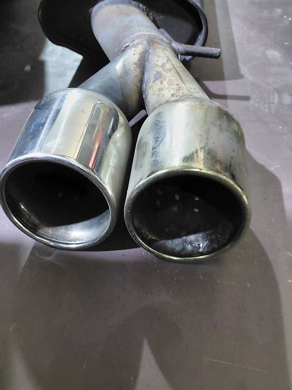 Sistemi di scarico: BMW E9 3.0 CS, 3.0 CSi oder 2800 CS Auspuff  – Usato da Zihlschlacht venduto da rad_vvm9 3