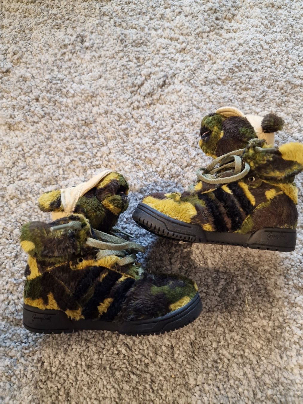 Adidas Scarpe da uomo: Jeremy Scott Camo Bear Adidas Gr.21 – Usato da Basel venduto da chingson 2