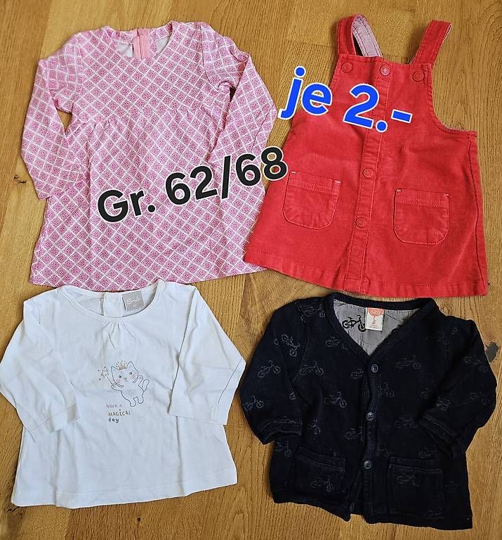 Lotti & Set di vestiti: Kleiderpaket Mädchen Gr. 62/68 – Usato da Buttwil venduto da Bezzy1 1
