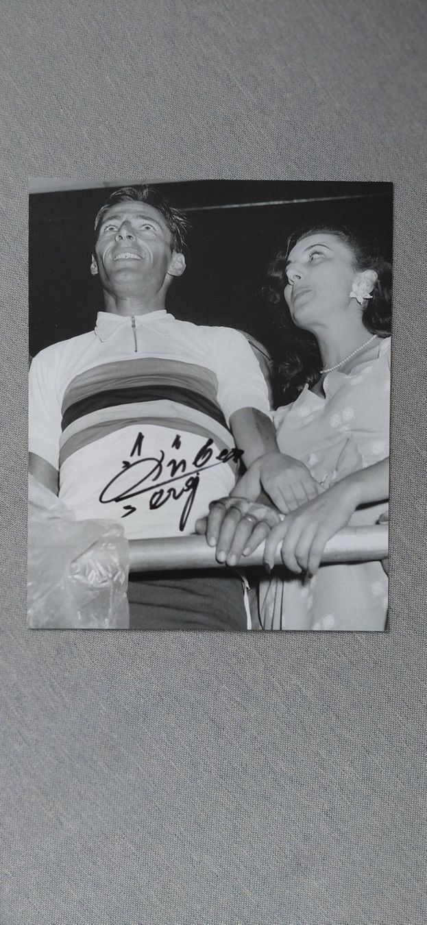 Autografi: Autogramm Ferdy Kûbler – Usato da Schmerikon venduto da Olympia04