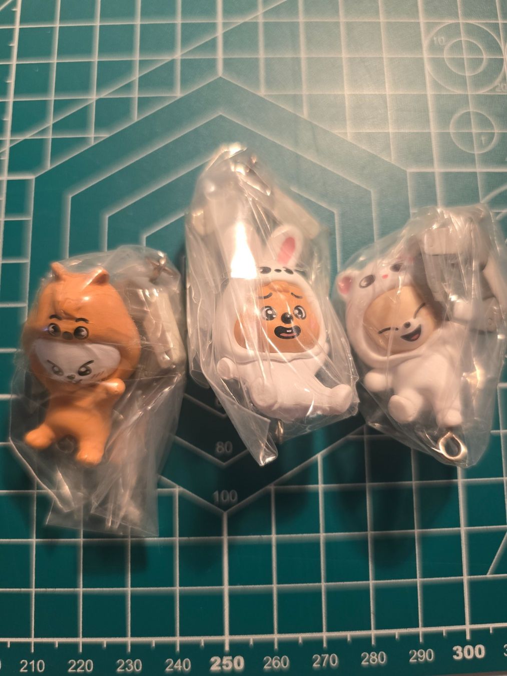 Portachiavi: Stray kids skzoo crane keychains – Nuovo e nell'imballaggio originale da Neuchâtel venduto da mag_q5kc