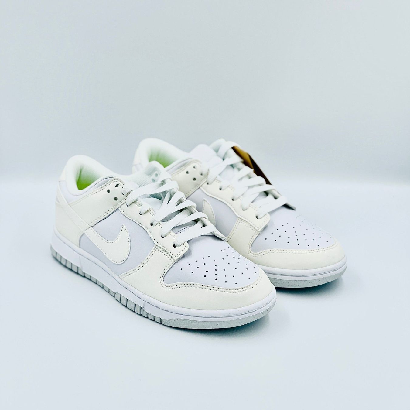 Nike Scarpe da donna: Nike Dunk Low Sail EU 39 – Nuovo e nell'imballaggio originale da Erlinsbach venduto da sasneakers