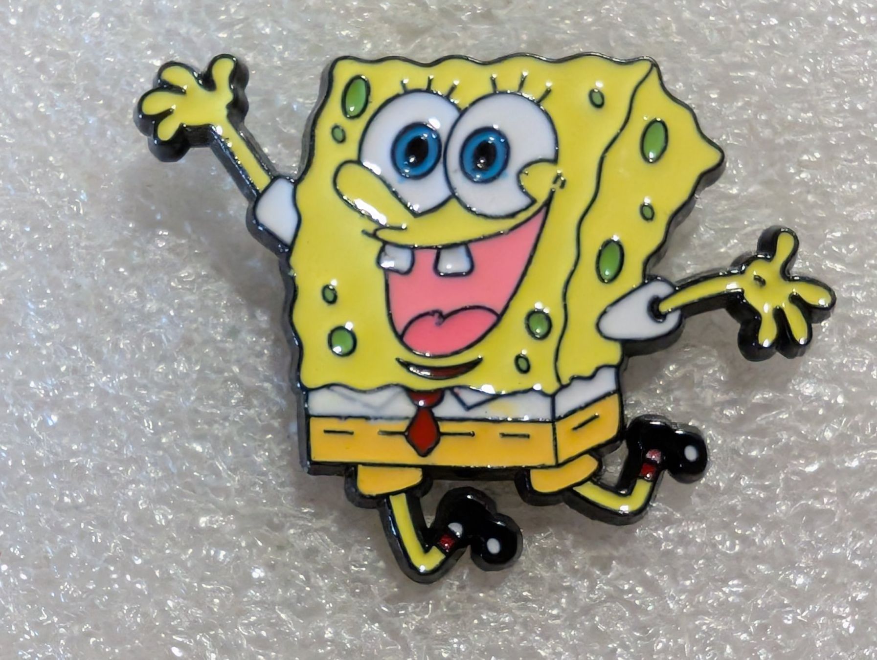 Placchette & Badge: Ansteckpin 16: Spongebob Schwammkopf – Usato da Oppligen venduto da Pin-Fall-Shop