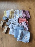12 Noschis/ Stoffwindeln/ Gazetücher/ Mullbinden