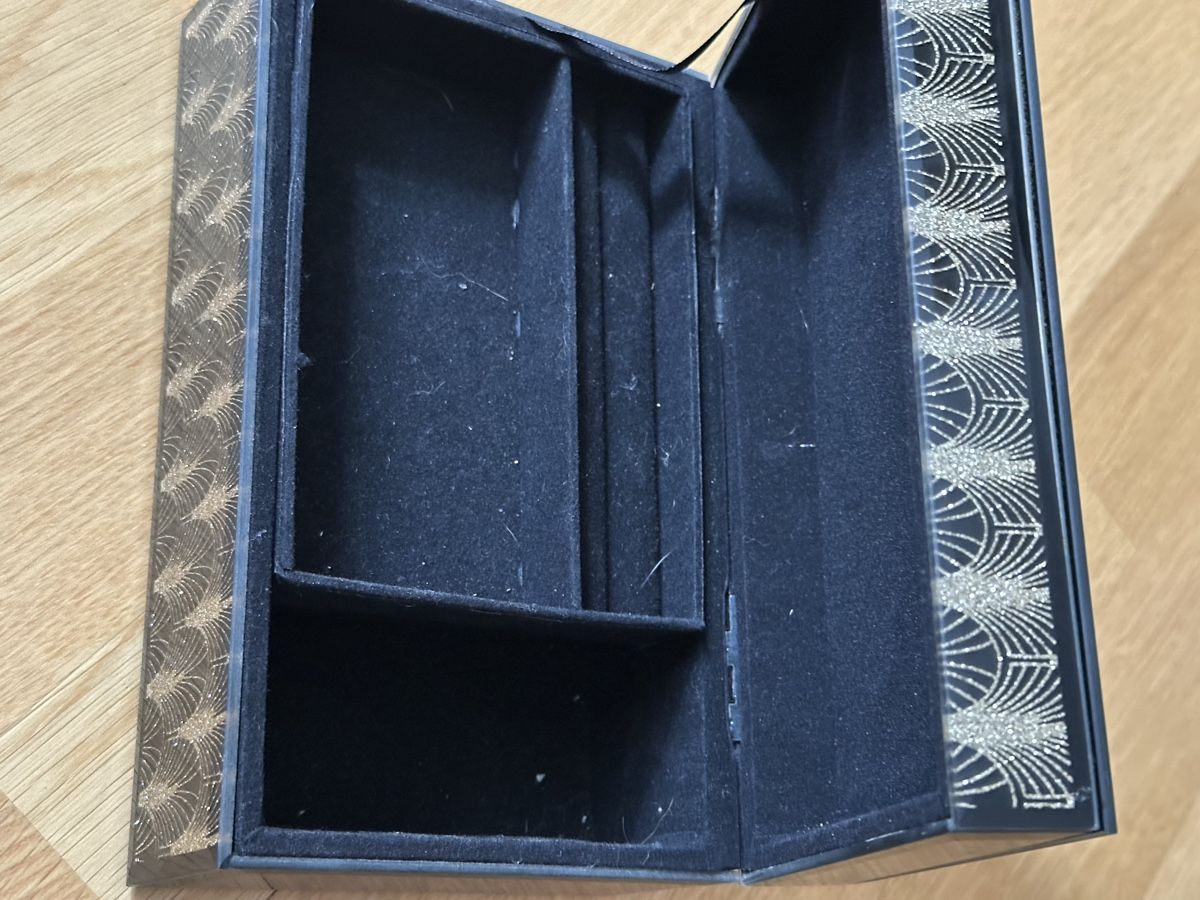 Portagioie: Schmuck Schatulle mit Glitzernden Optik – Nuovo (secondo la descrizione) da Basel venduto da Ivana_4 9