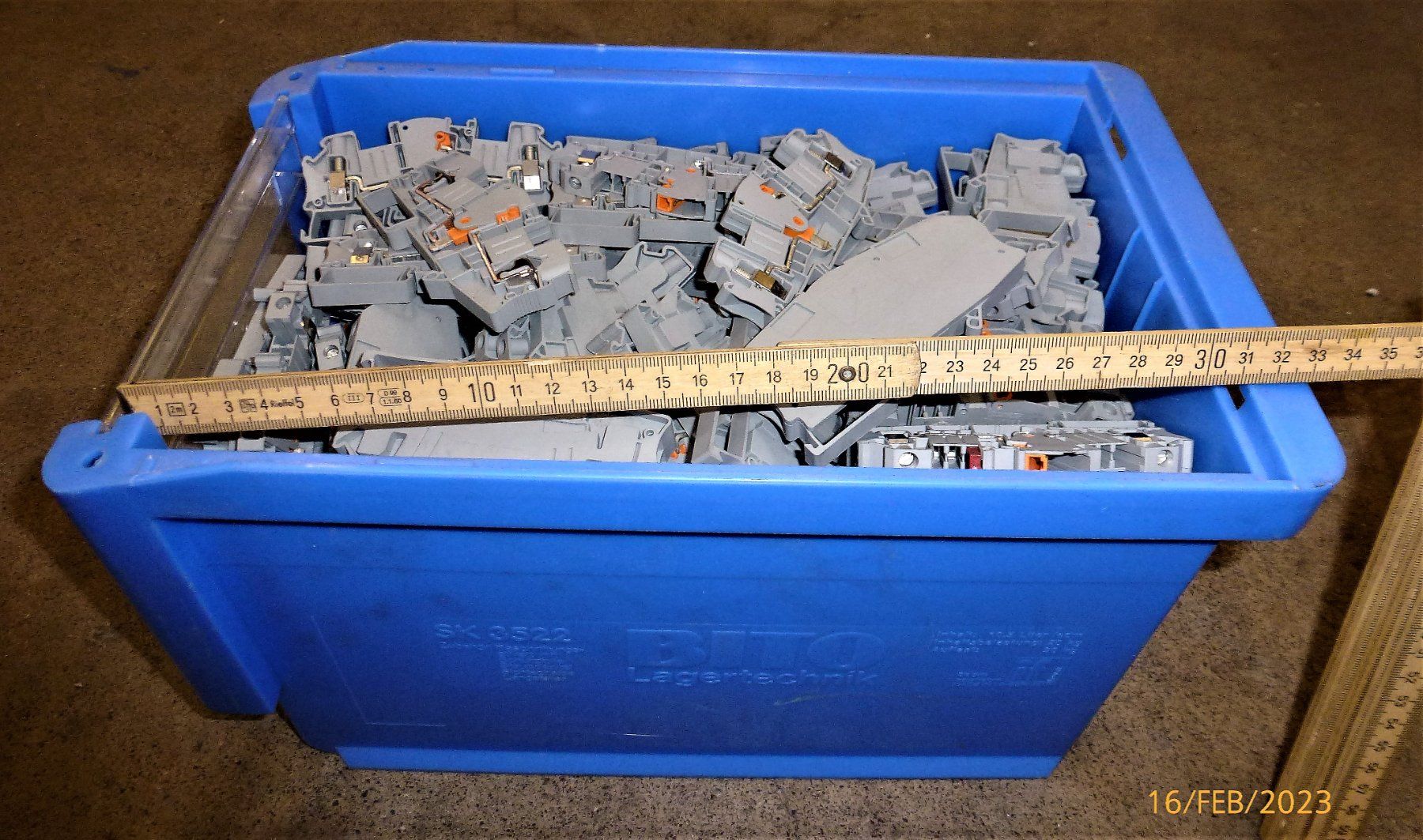 Elektronikbauteile: Elektromaterial Divers (Ohne Kiste) – Gebraucht aus Murgenthal von B.StM