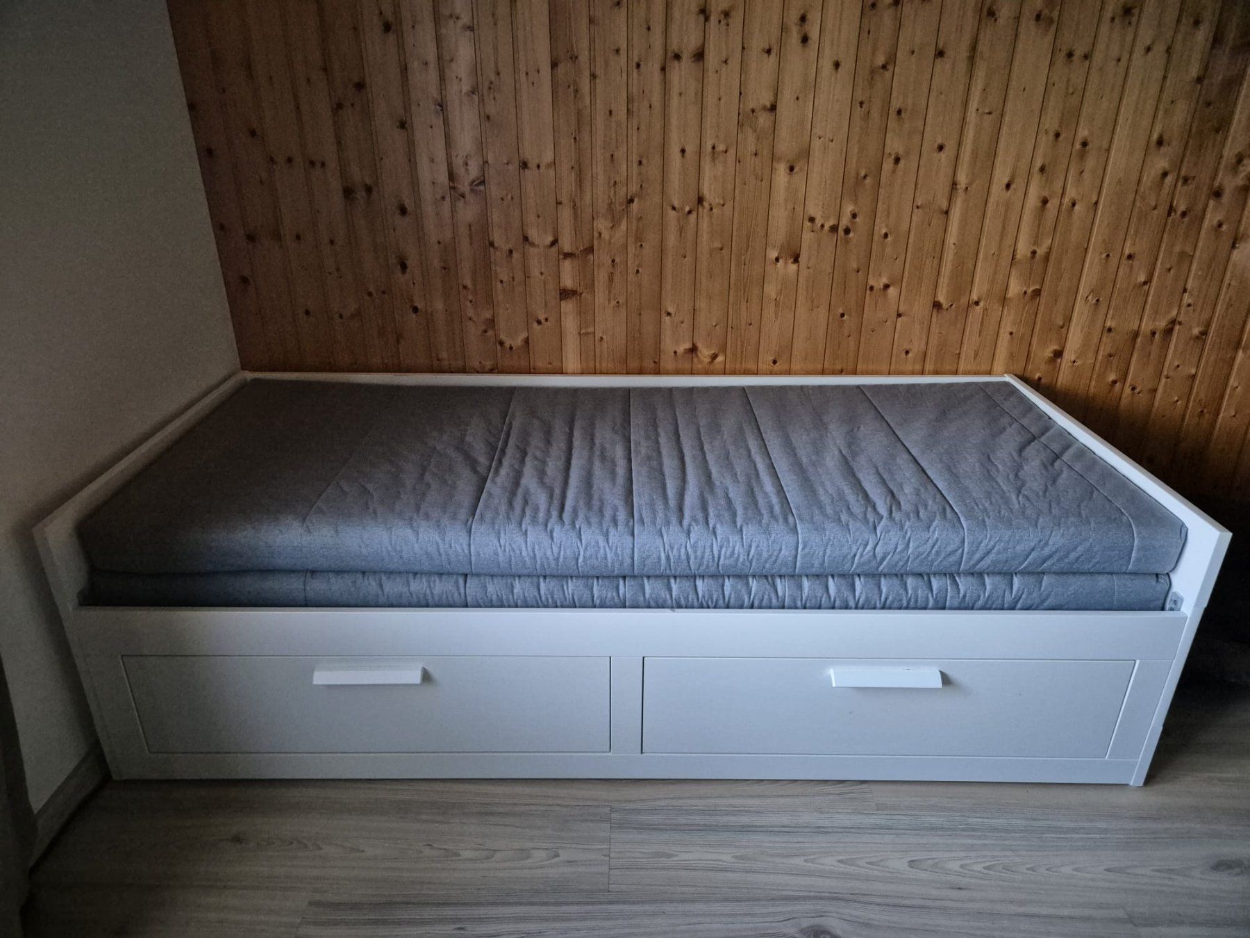 Ikea Letti: Tagesbett mit 2 Schubladen weiss – Usato da Schnottwil venduto da Reichana 2