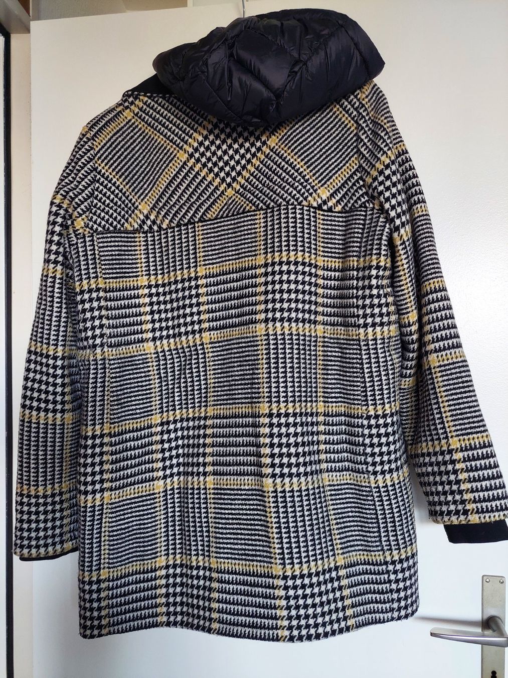 Giacche: HERBST / WINTERJACKE /MANTEL GR. 40 – Usato da Münchenstein venduto da Strupfi 4