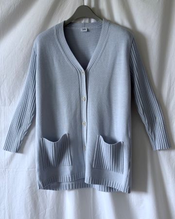 Strickjacke, feines hellblau, Marke Lucia (DE), Gr. 38