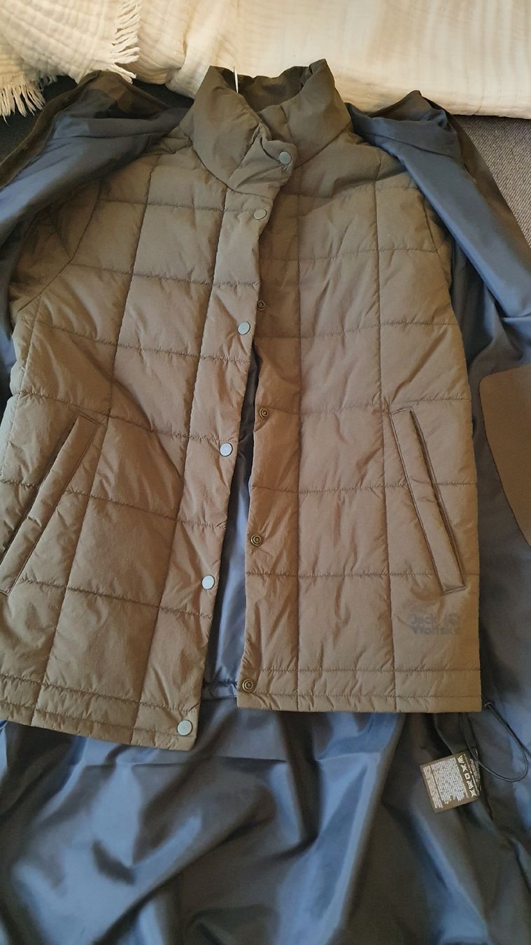 Jack Wolfskin Jacken: Jack Wolfskin Jacke – Neu (gemäss Beschreibung) aus Basel von and_xs78 3
