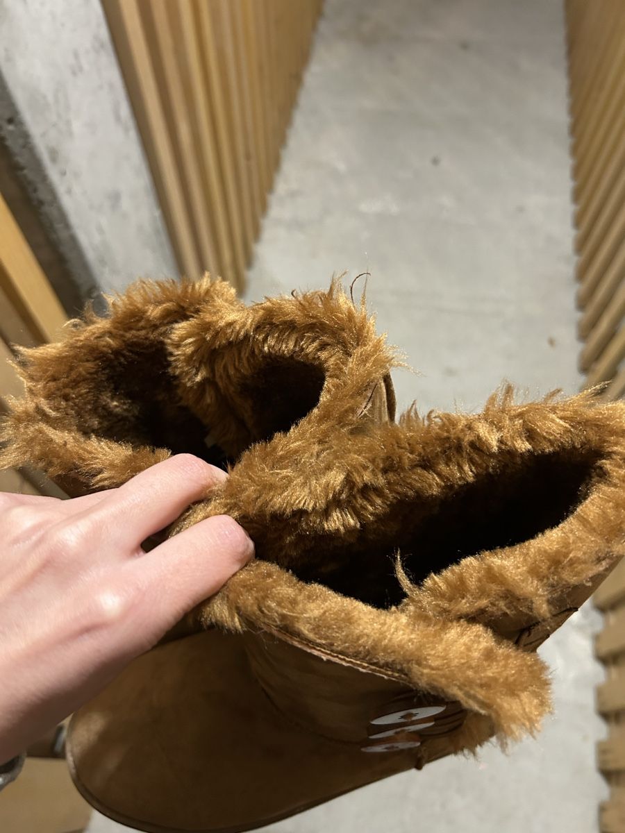 Scarpe da donna: Warme Winterboots mit Fell, Gr. 37 – Nuovo (secondo la descrizione) da Solothurn venduto da alaradyl 4