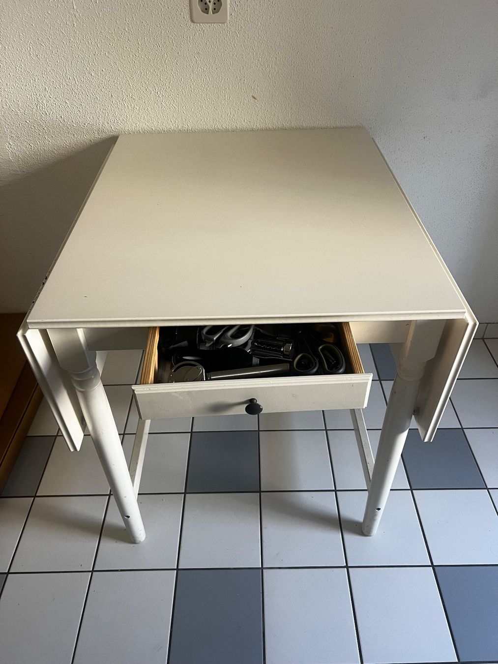 Ikea Tables: Klapptisch – D'occasion à Zürich par rey_5jj2 1