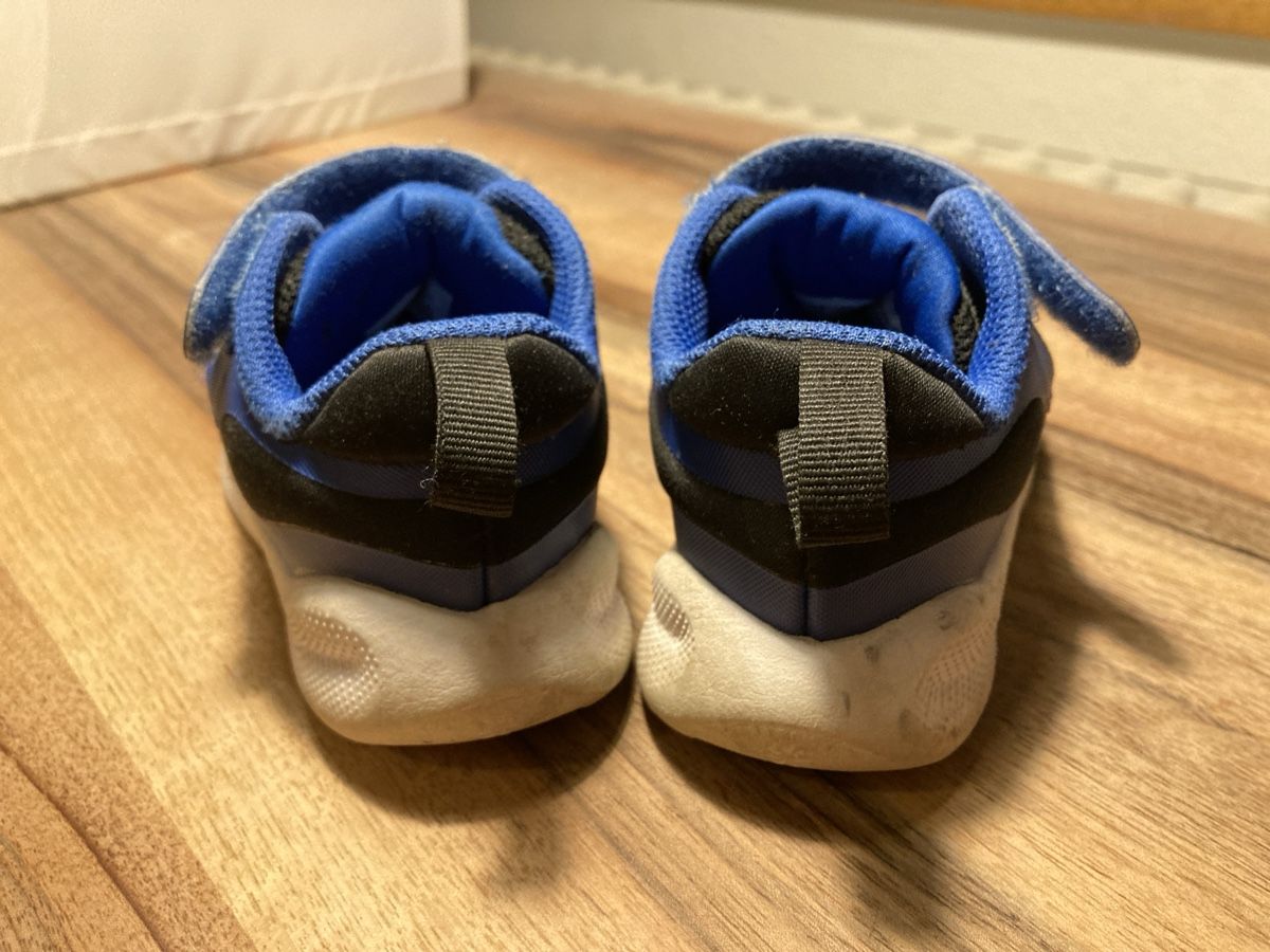 Nike Schuhe für Jungen: Nike Turnschuhe in Grösse 23.5 – Gebraucht aus Münchenstein von nuk2018 3