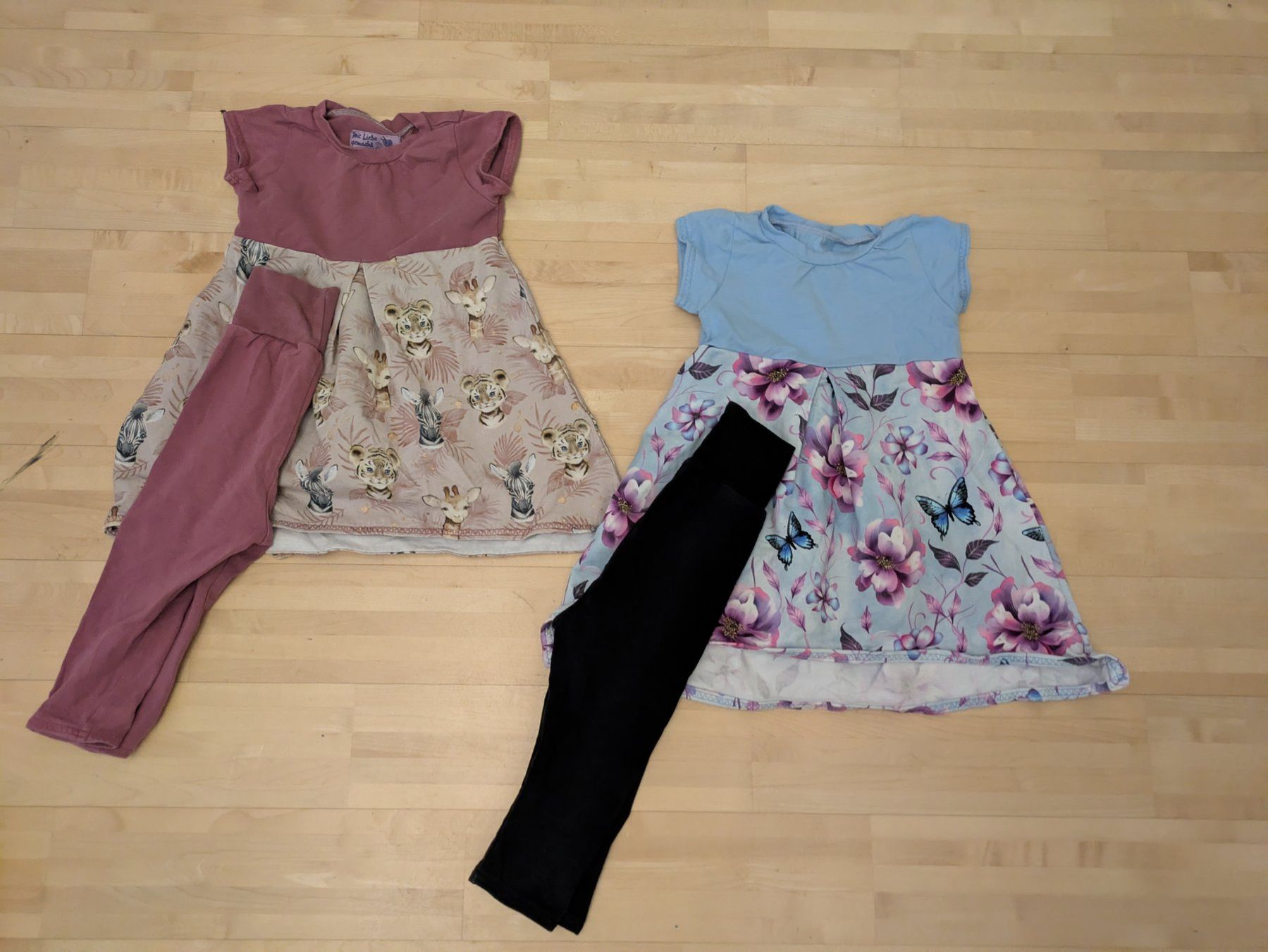 Lotti & Set di vestiti: 2x Röckli mit 3/4 Leggins Gr. 92 – Usato da Bern venduto da macsandra