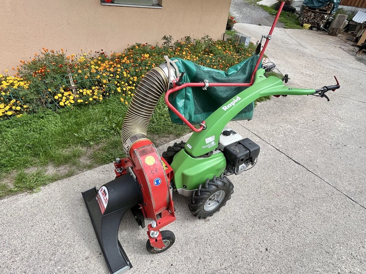 Rapid Tutte le macchine: Laubsauger Rapid zu Rapid Mondo, Typ 1410 – Usato da Hasle LU venduto da Trumpf81