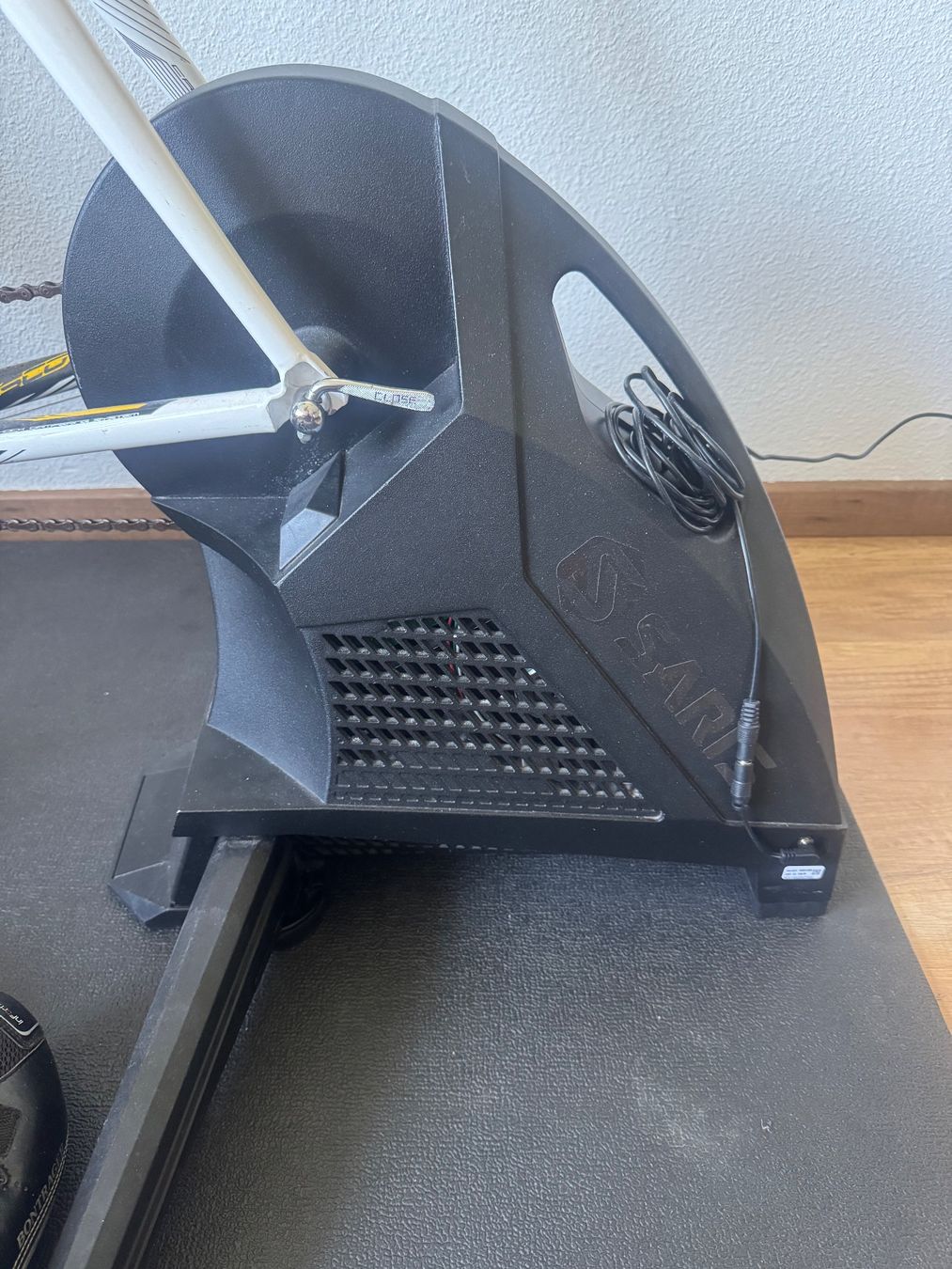 Saris Hometrainer: Home-trainer Saris H3 – Usato da Nyon venduto da ard_pff7