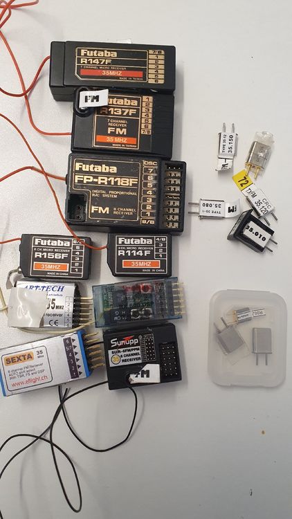 PRN 1000 For The People A.M. Short Wave Receiver Used Tested A/26