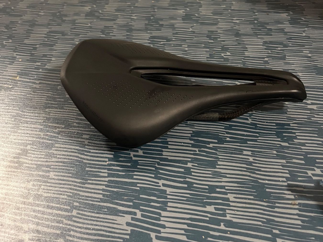 Specialized Pièces détachées: SWORKS Power Sattel carbon 143mm – D'occasion à Bern par CBrothers