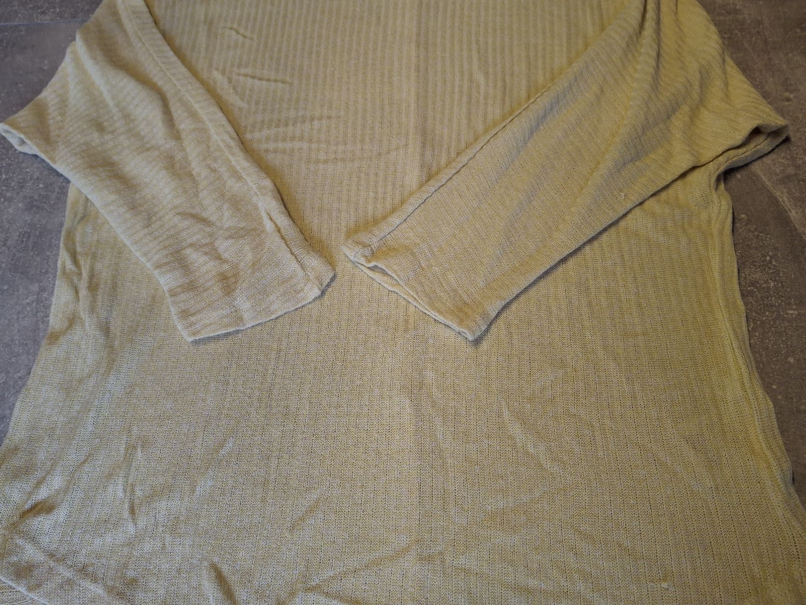 Pullover & Sweatshirts: Pull léger jaune pastel taille S marque Chicorée – Gebraucht aus Villiers von san_jn5w 3