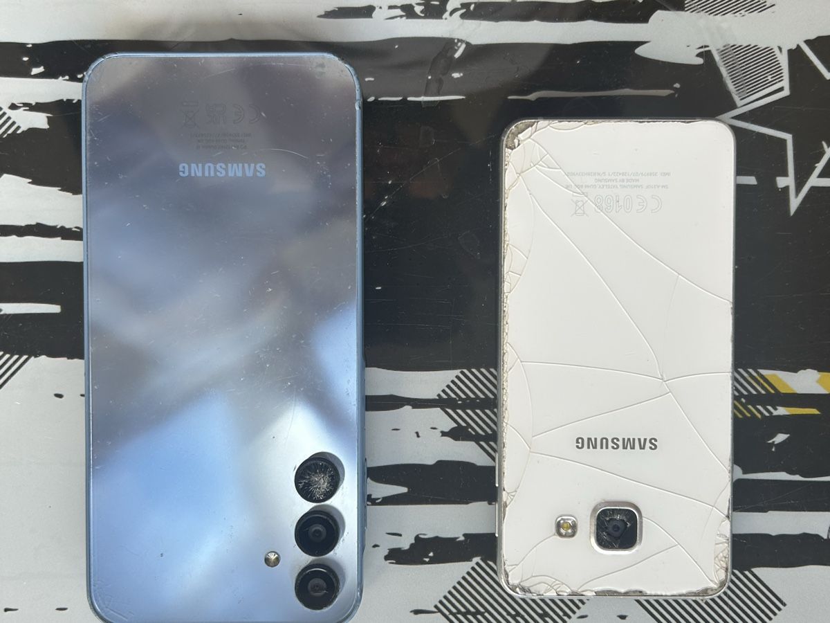 Samsung Handys / Smartphones: Lot Samsung  – Gebraucht aus Sierre von joa_9829