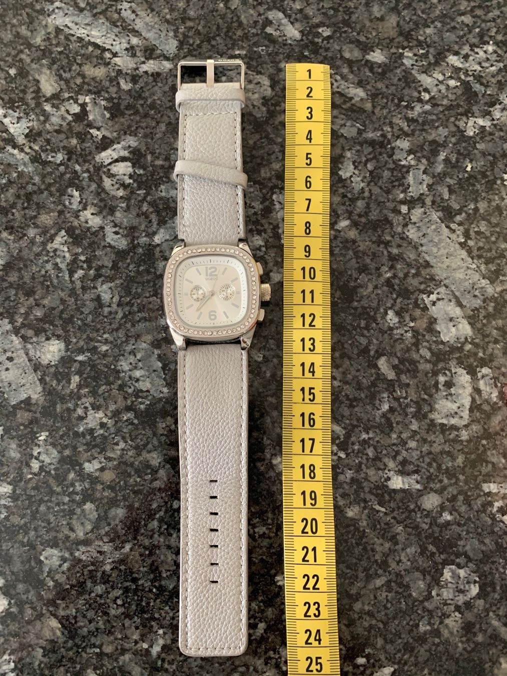 Orologi: Moderne Uhr grau/silber – Nuovo (secondo la descrizione) da Altendorf venduto da Eastwick4