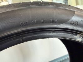 Sommerpneu 295/35 R21 und 265/ 40 R21