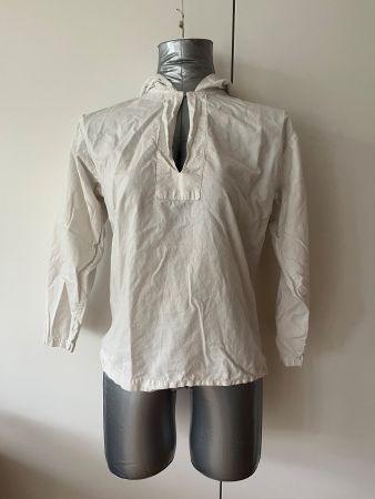 Weisses Kapuzen-Shirt Sennenstyle XS–S