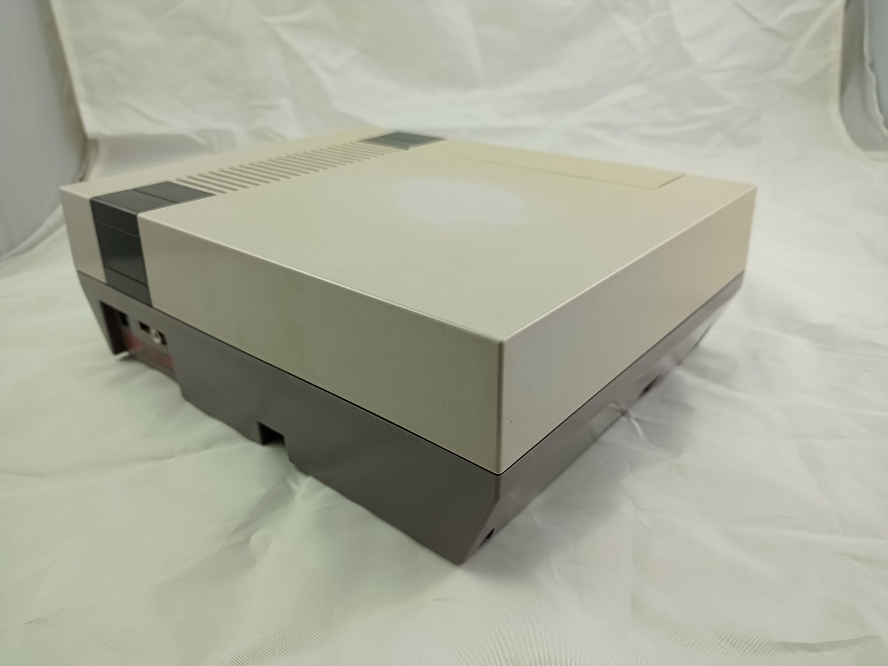 Consoles: Nintendo NES Konsole Ersatzgerät (mit – D'occasion à Buchs AG par SellAndBuyX 1