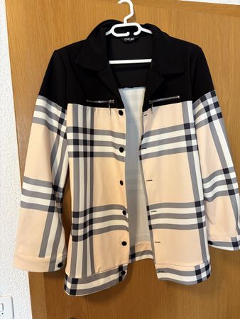 ChicMe Jacke im Trend Karo Muster, Grösse M