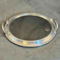 Plateau Art Deco avec une base miroir et cadre en aluminium