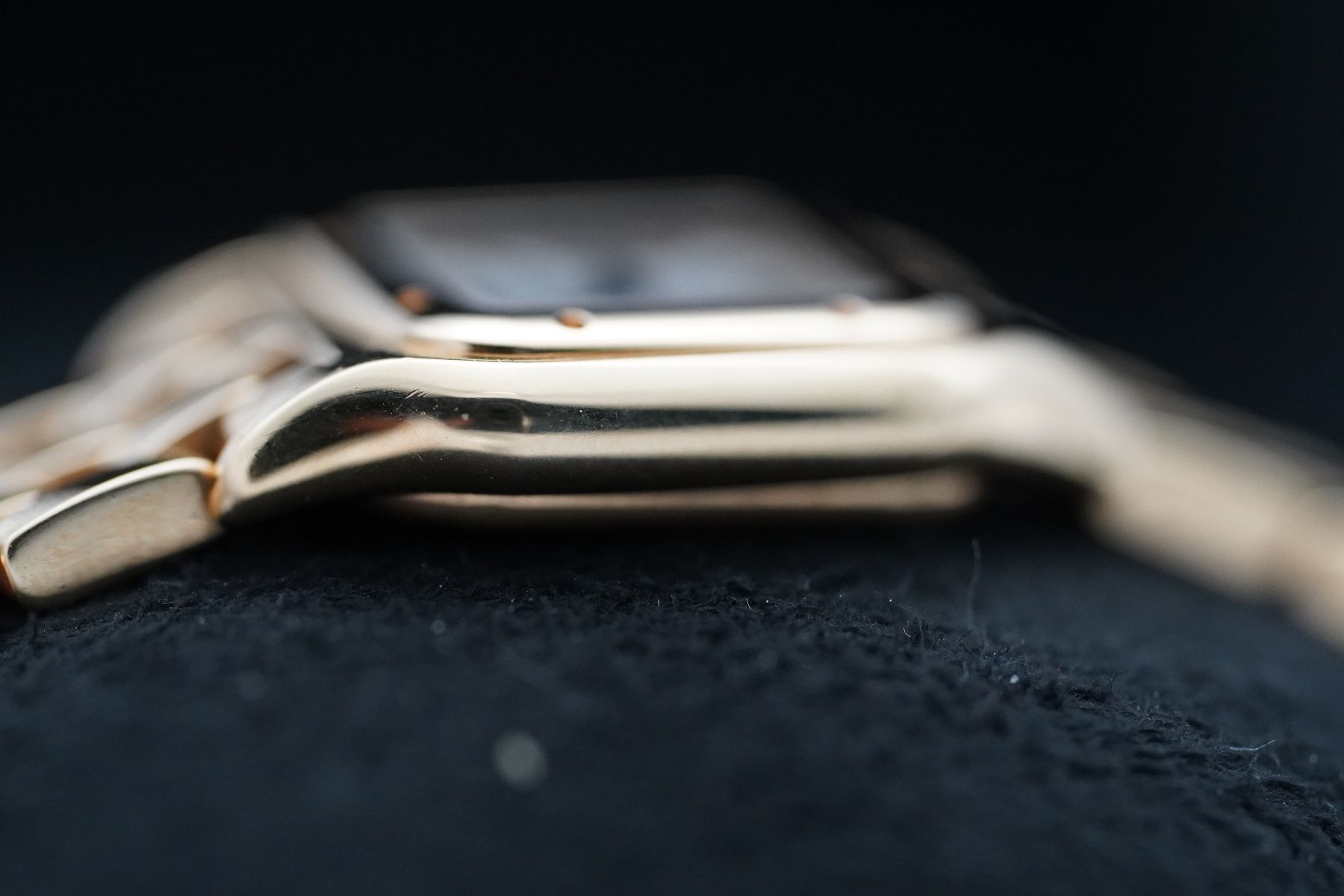 Cartier Orologi: Cartier Panthère mini aus 2025 – Usato da Nebikon venduto da Mr.Watchseller 3