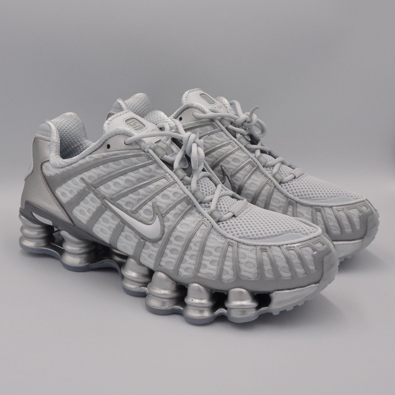 Nike Scarpe da uomo: Nike  Shox TL Chrome 44.5 – Nuovo e nell'imballaggio originale da Bern venduto da SneakerheavenLT